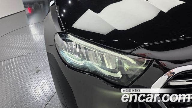 Mercedes-Benz E-Class 2024 — photo 8