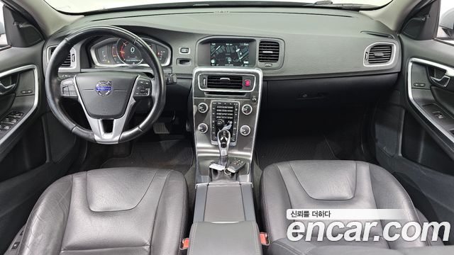 Volvo S60 2016 — photo 7