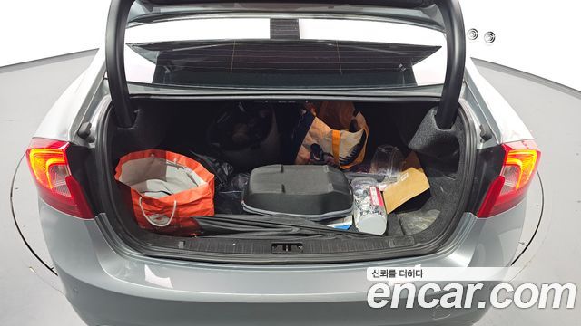 Volvo S60 2016 — photo 20
