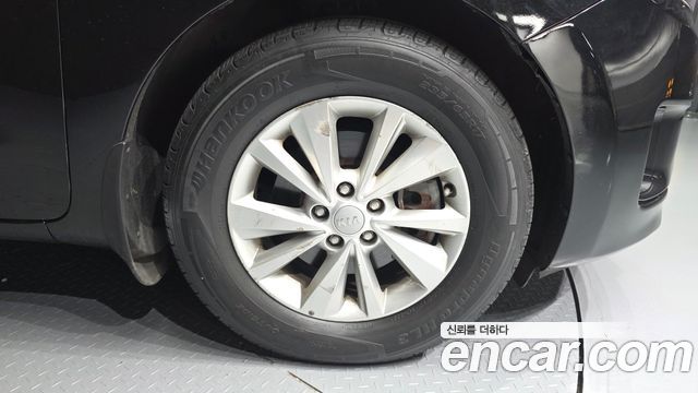 Kia Canival 2017 — photo 7