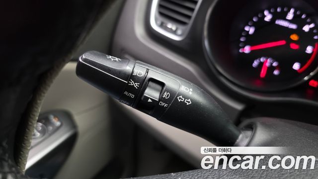 Kia Canival 2017 — photo 28