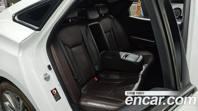 Hyundai Grandeur 2015 — photo 16