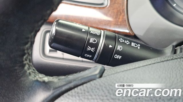 Hyundai Grandeur 2015 — photo 32