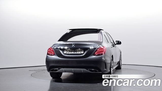 Mercedes-Benz C-Class 2017 — photo 4
