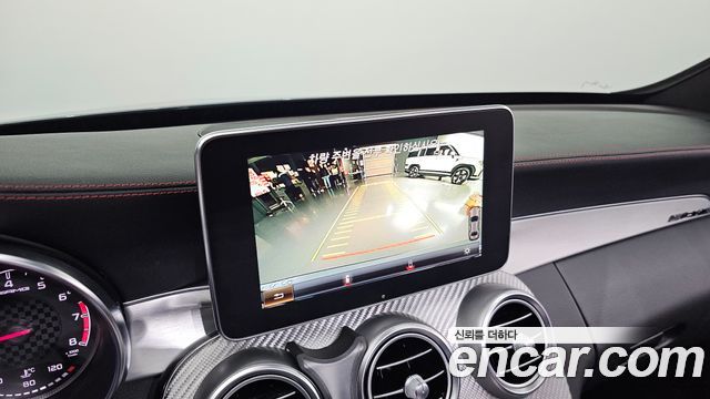 Mercedes-Benz C-Class 2017 — photo 22