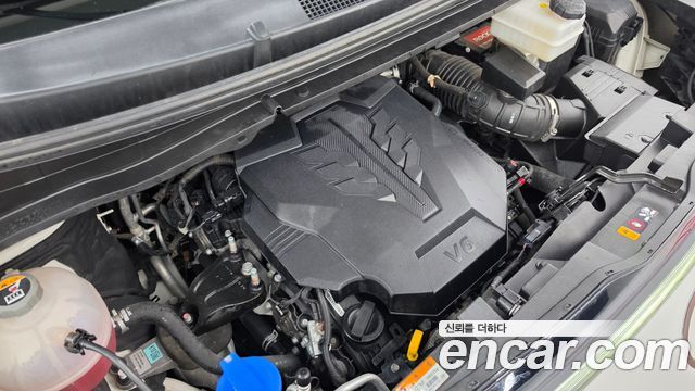 Hyundai Staria 2022 — photo 6