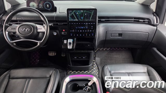 Hyundai Staria 2022 — photo 10