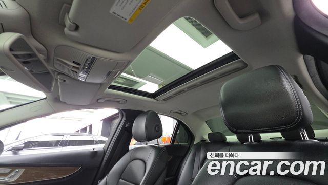 Mercedes-Benz C-Class 2015 — photo 19