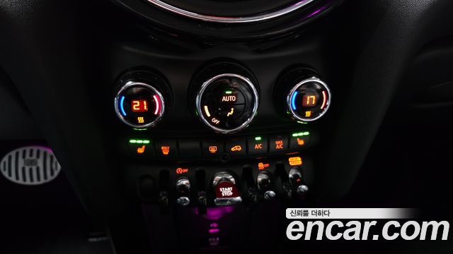 Mini Cooper 2021 — photo 23