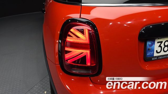 Mini Cooper 2021 — photo 9