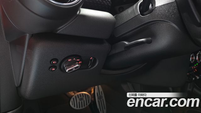 Mini Cooper 2021 — photo 29
