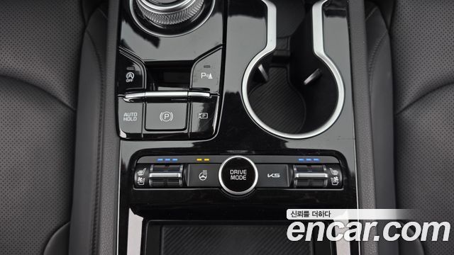 Kia K5 2024 — photo 18