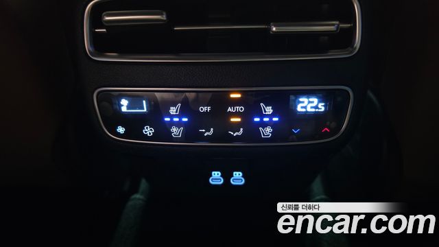 Genesis GV70 2025 — photo 25