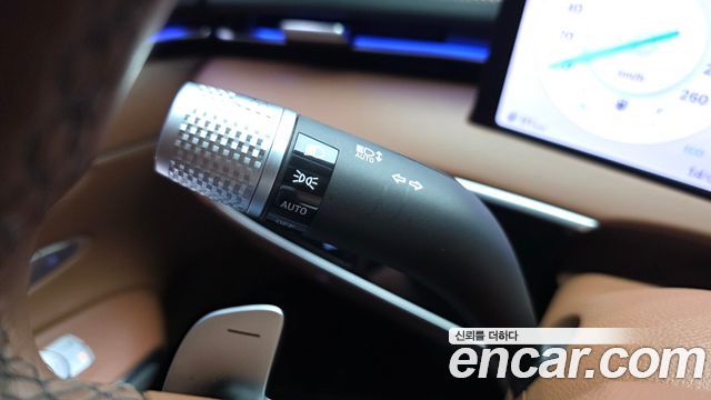 Genesis GV70 2025 — photo 29