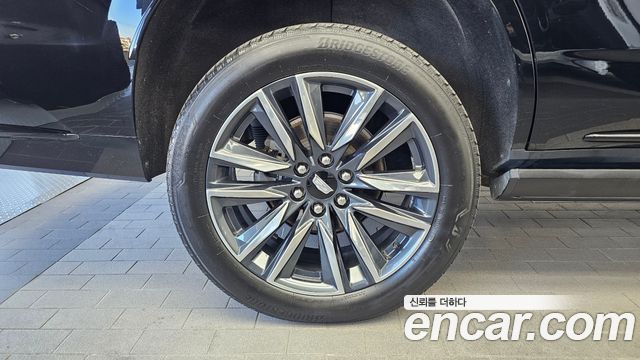 Cadillac Escalade 2022 — photo 5