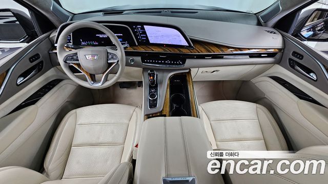 Cadillac Escalade 2022 — photo 10