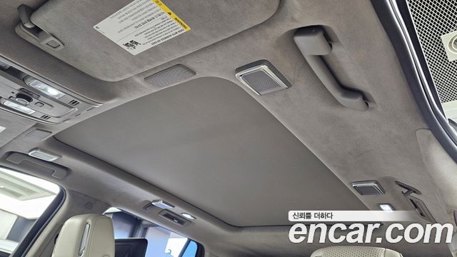 Cadillac Escalade 2022 — photo 22