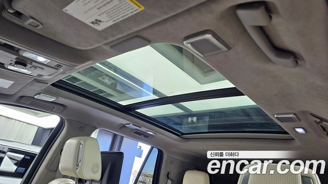 Cadillac Escalade 2022 — photo 23