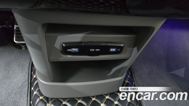 Hyundai Staria 2023 — photo 27