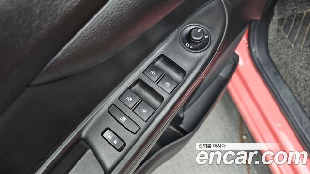 Chevrolet Korea Spark 2018 — photo 12