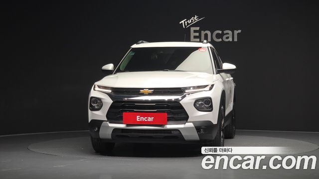 Chevrolet Korea Trailblazer 2022 — photo 3
