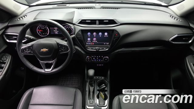 Chevrolet Korea Trailblazer 2022 — photo 10
