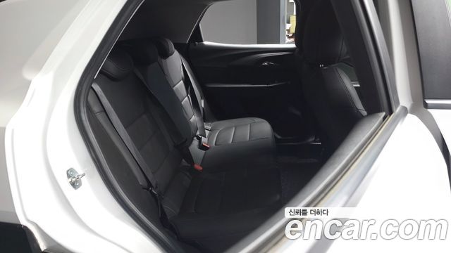 Chevrolet Korea Trailblazer 2022 — photo 18