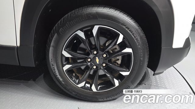 Chevrolet Korea Trailblazer 2022 — photo 7