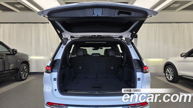 Jeep Cherokee 2022 — photo 26