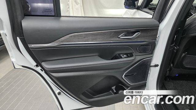 Jeep Cherokee 2022 — photo 15