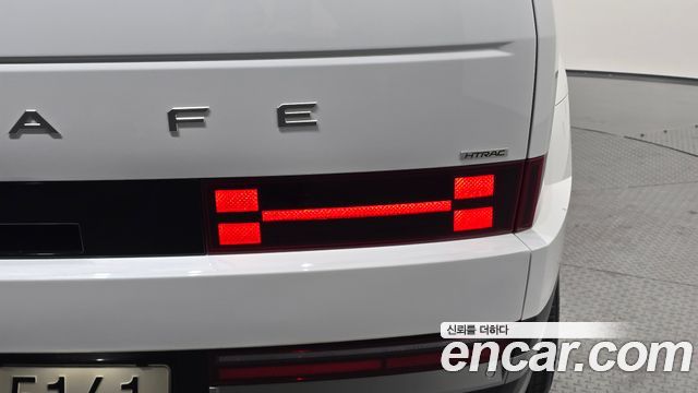 Hyundai Santafe 2024 — photo 9