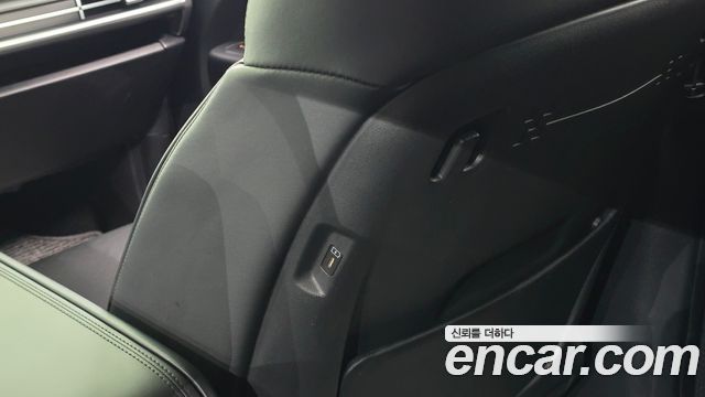 Hyundai Santafe 2024 — photo 29