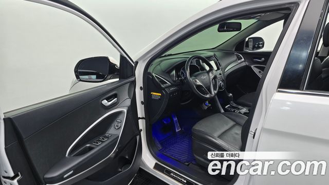 Hyundai Santafe 2017 — photo 17