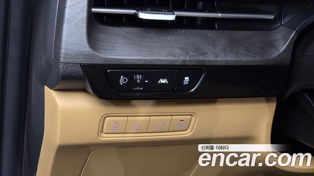 Kia Canival 2023 — photo 14