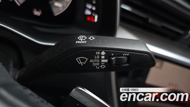 Audi A6 2021 — photo 32