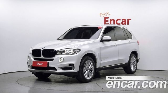BMW X5 2017 — photo 1