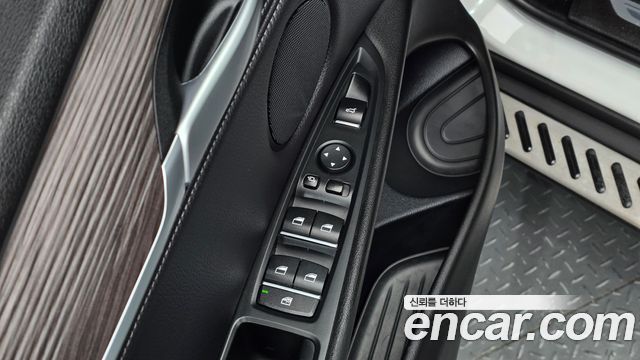 BMW X5 2017 — photo 25