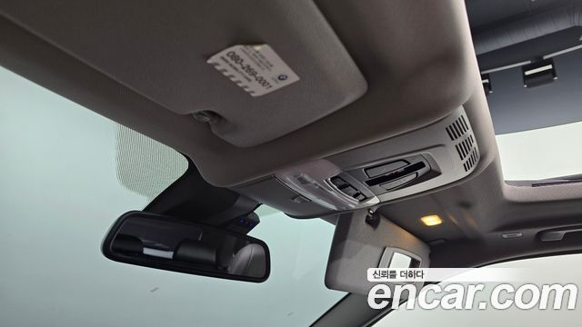 BMW X5 2017 — photo 28