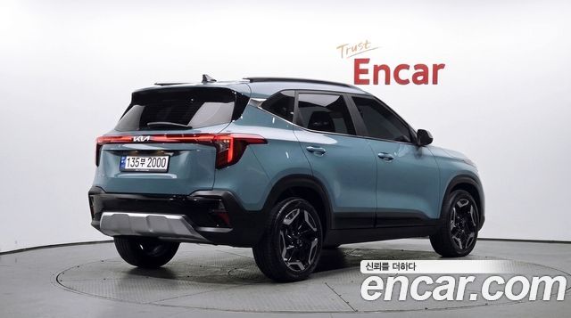 Kia Seltos 2024 — photo 2