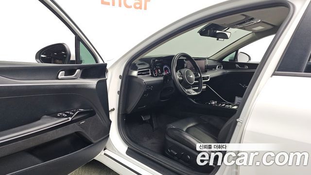 Kia K5 2021 — photo 13