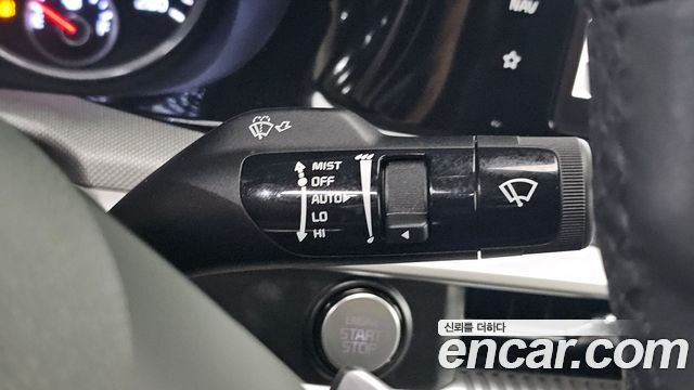 Kia K5 2021 — photo 24
