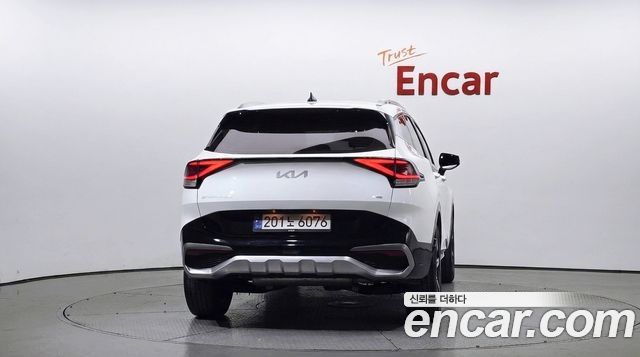 Kia Sportage 2023 — photo 4