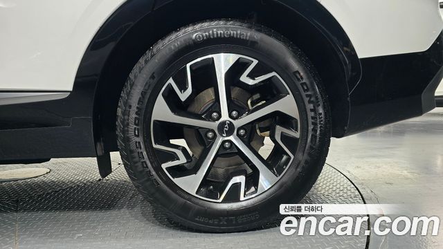 Kia Sportage 2023 — photo 7