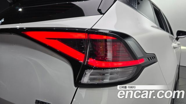 Kia Sportage 2023 — photo 9