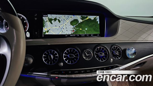 Mercedes-Benz S-Class 2015 — photo 16