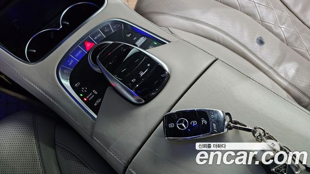 Mercedes-Benz S-Class 2015 — photo 19