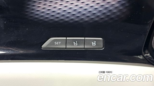Kia Canival 2021 — photo 19