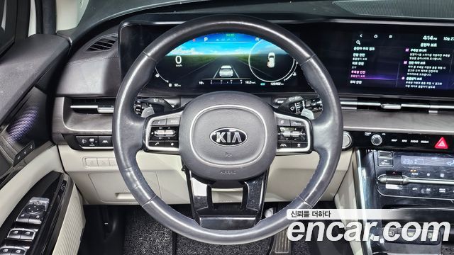 Kia Canival 2021 — photo 21
