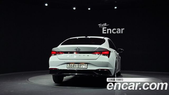 Hyundai AVANTE 2022 — photo 4