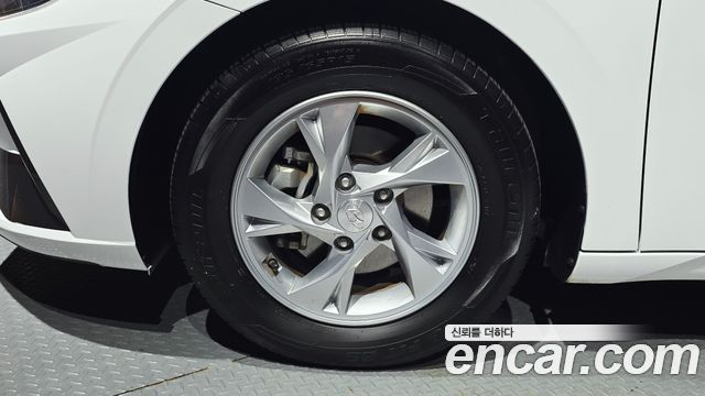 Hyundai AVANTE 2022 — photo 5